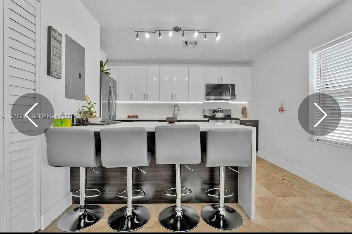 1838 Fillmore St # 2, Hollywood FL 33020