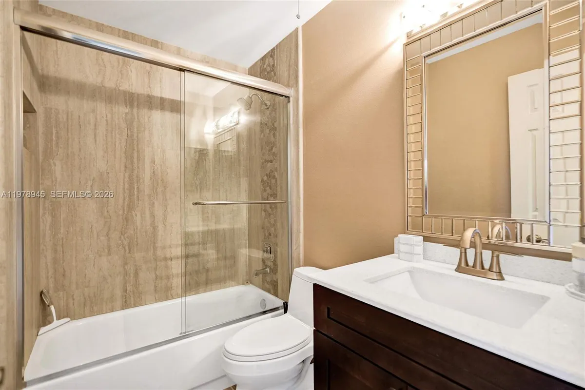 3703 NW 91st Ln, Sunrise FL 33351