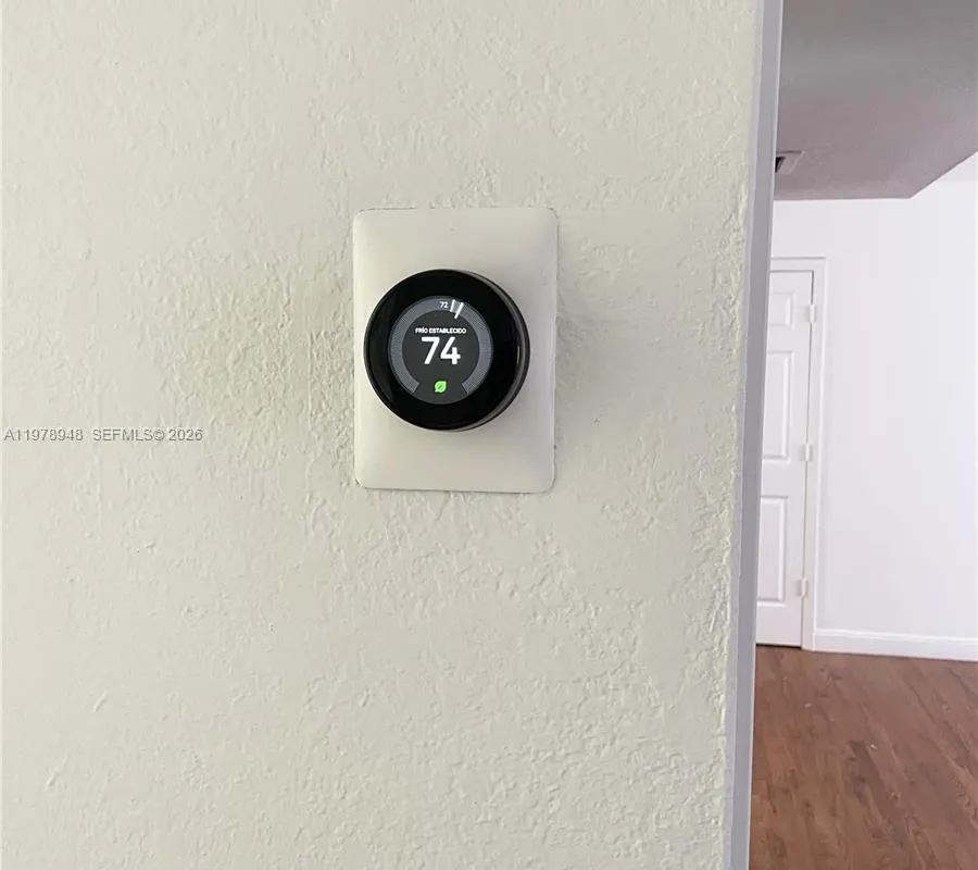 8345 Byron Ave # 1, Miami Beach FL 33141