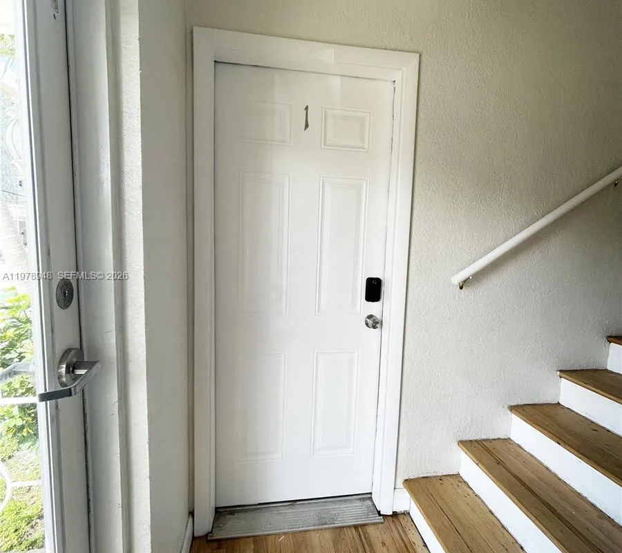 8345 Byron Ave # 1, Miami Beach FL 33141