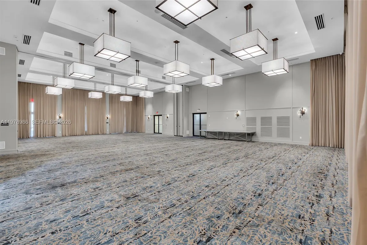 7925 NW 104th Ave # 28, Doral FL 33178