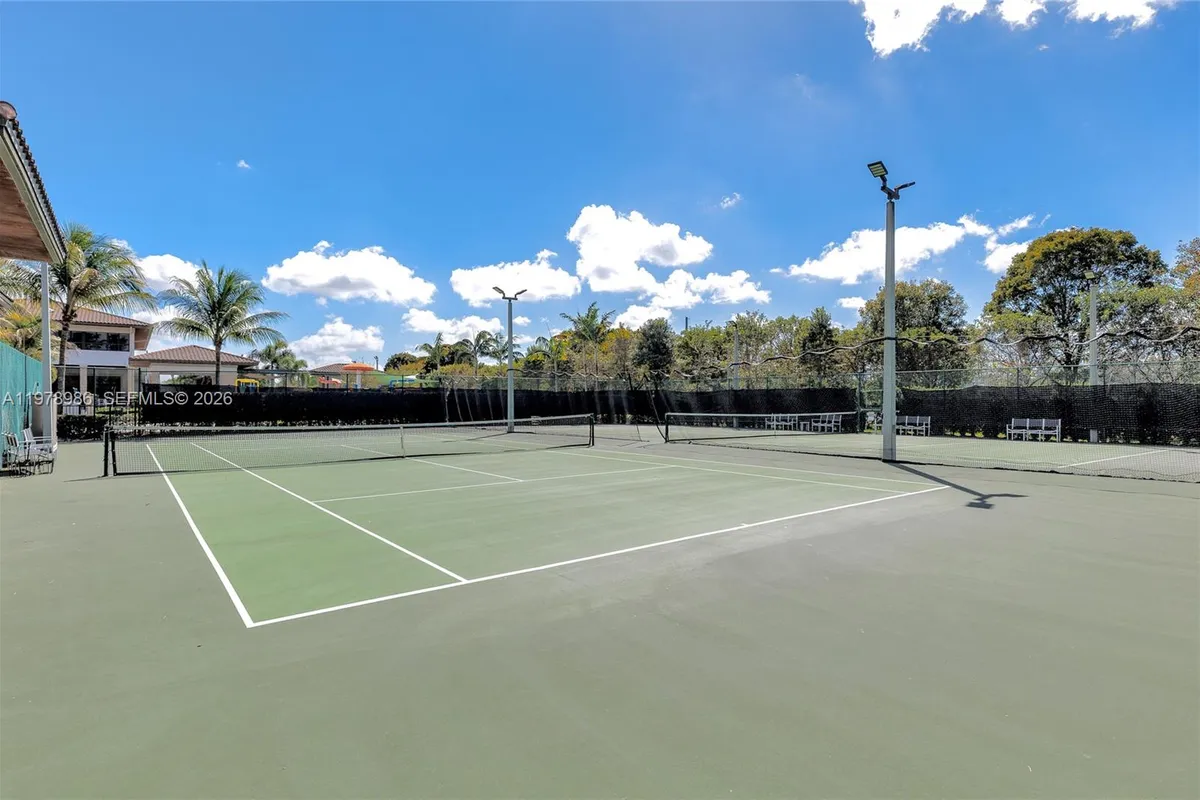 7925 NW 104th Ave # 28, Doral FL 33178