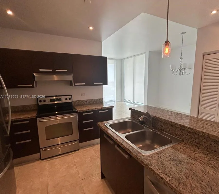 2525 SW 3rd Ave # 1402, Miami FL 33129