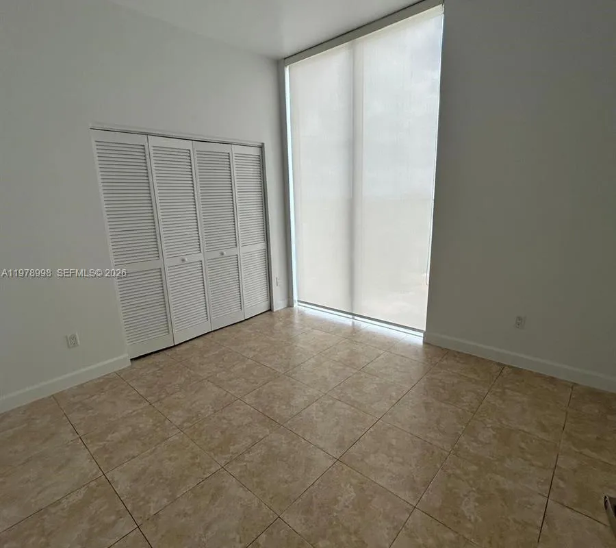 2525 SW 3rd Ave # 1402, Miami FL 33129