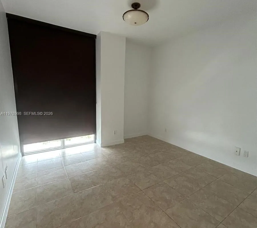 2525 SW 3rd Ave # 1402, Miami FL 33129