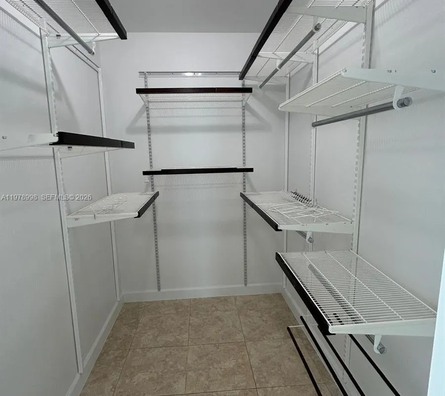 2525 SW 3rd Ave # 1402, Miami FL 33129