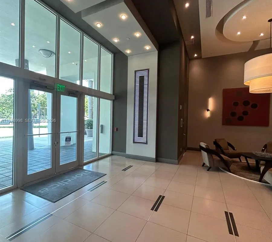 2525 SW 3rd Ave # 1402, Miami FL 33129