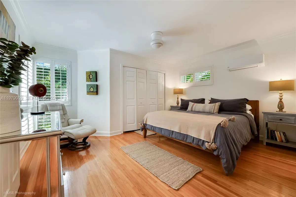 424 Sansovino Ave, Coral Gables FL 33146