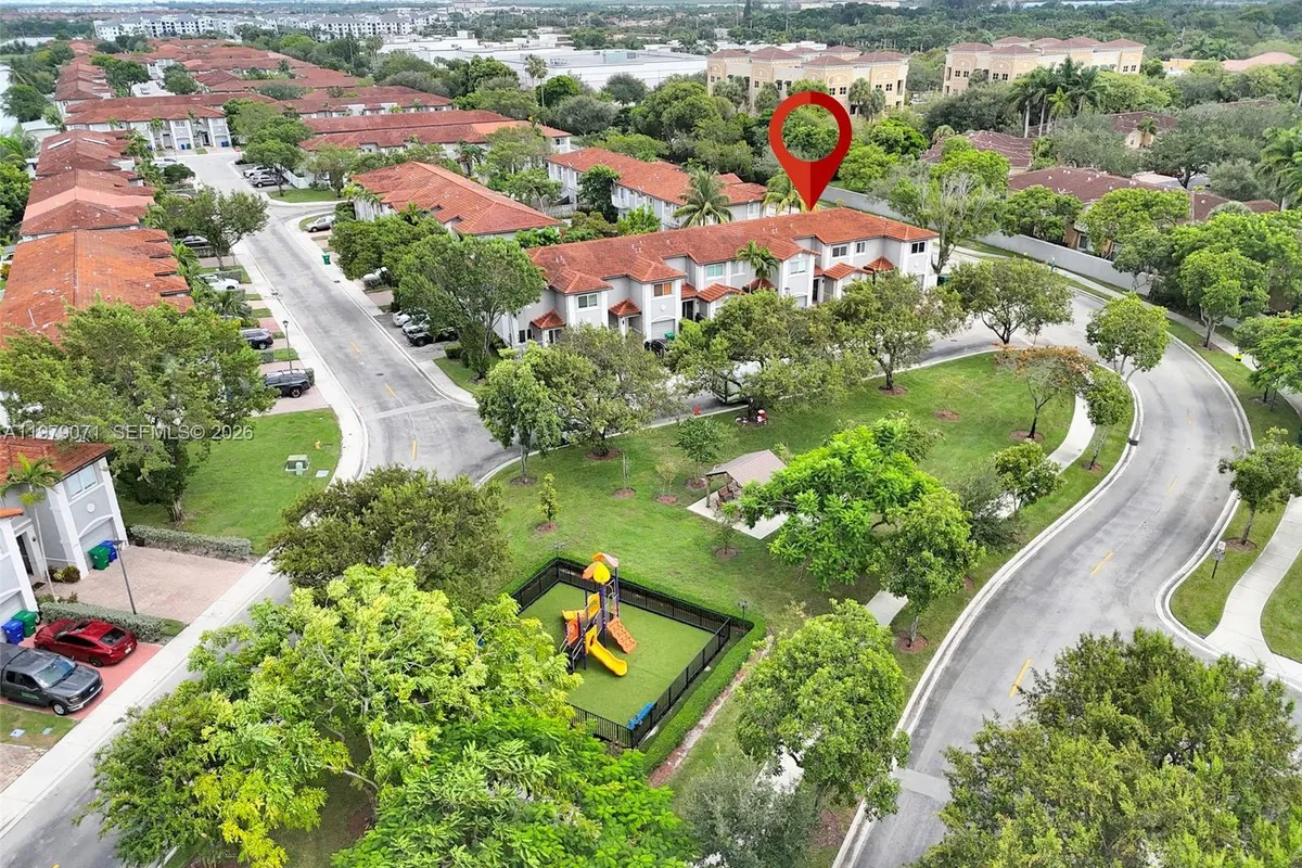 2883 SW 129th Ter, Miramar FL 33027