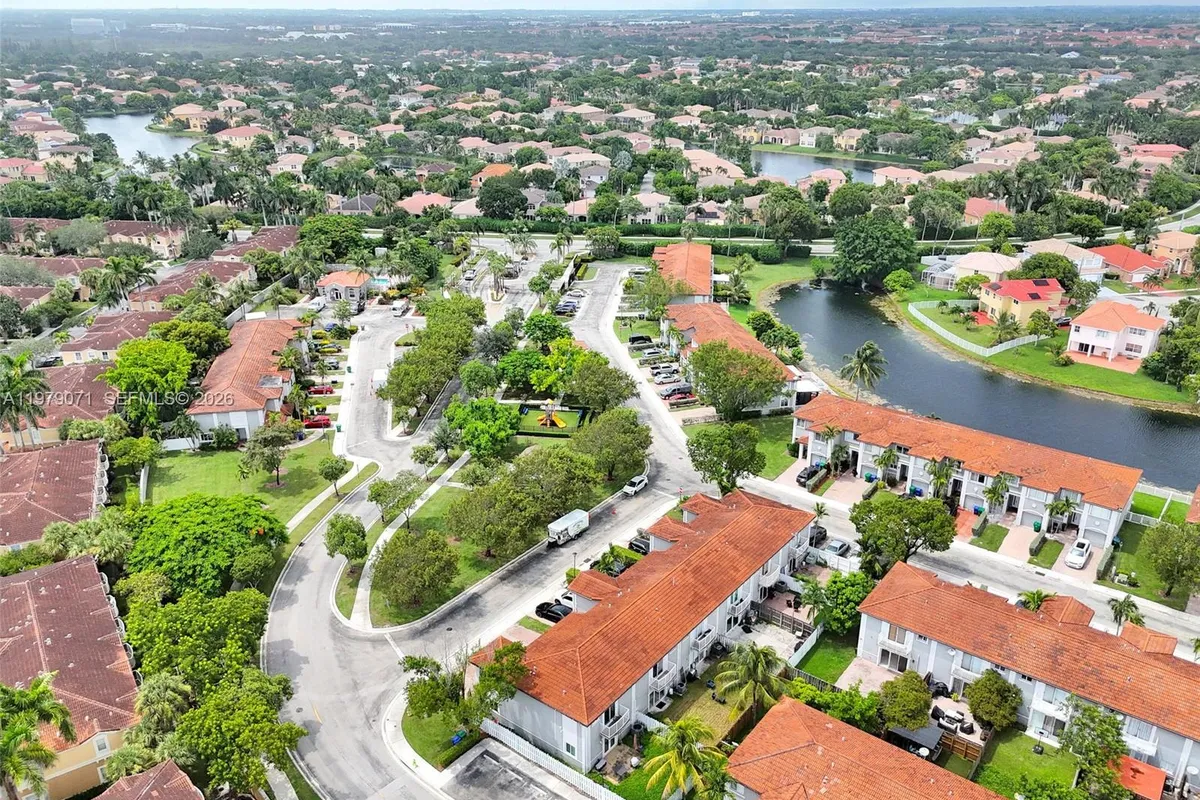 2883 SW 129th Ter, Miramar FL 33027