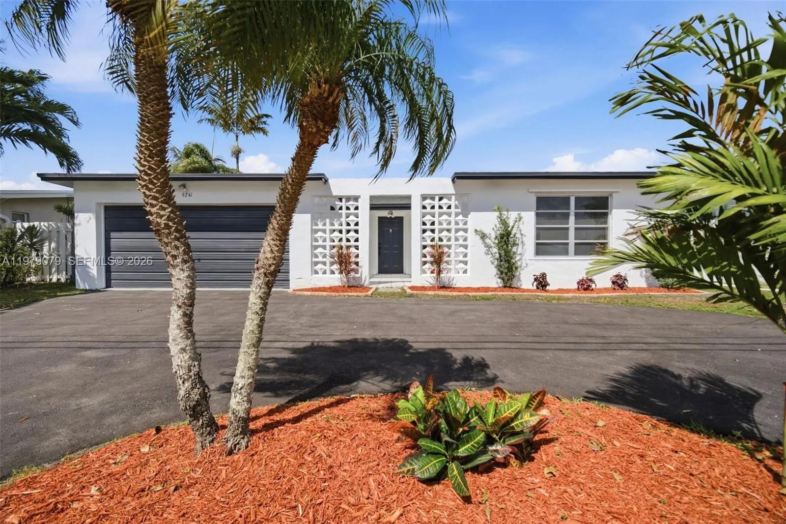 9241 Sunset Strip, Sunrise FL 33322