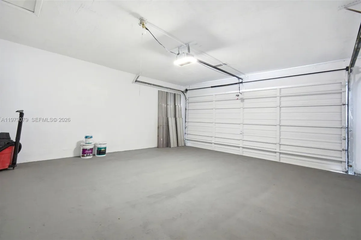 9241 Sunset Strip, Sunrise FL 33322