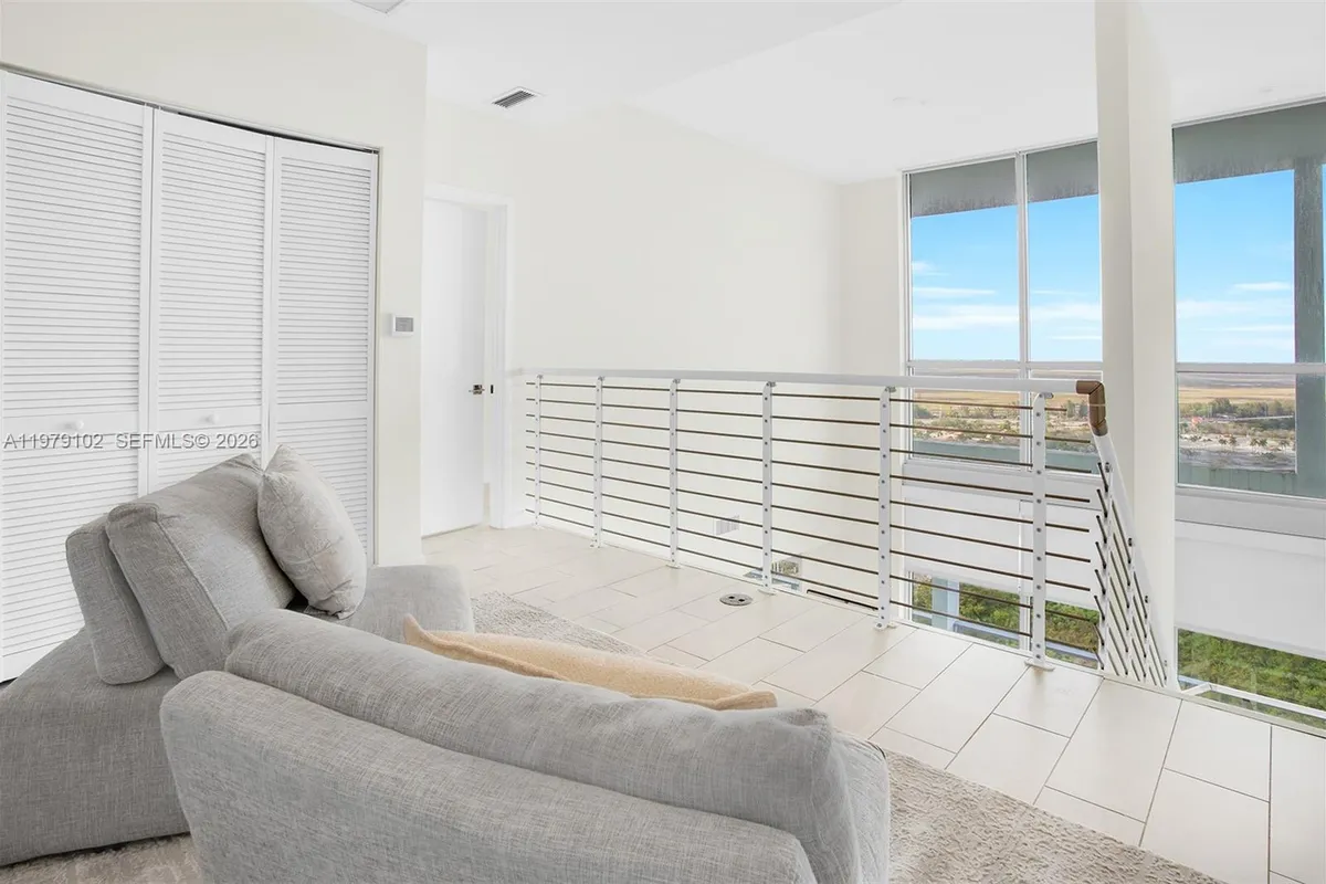 2000 Metropica Way, Sunrise FL 33323