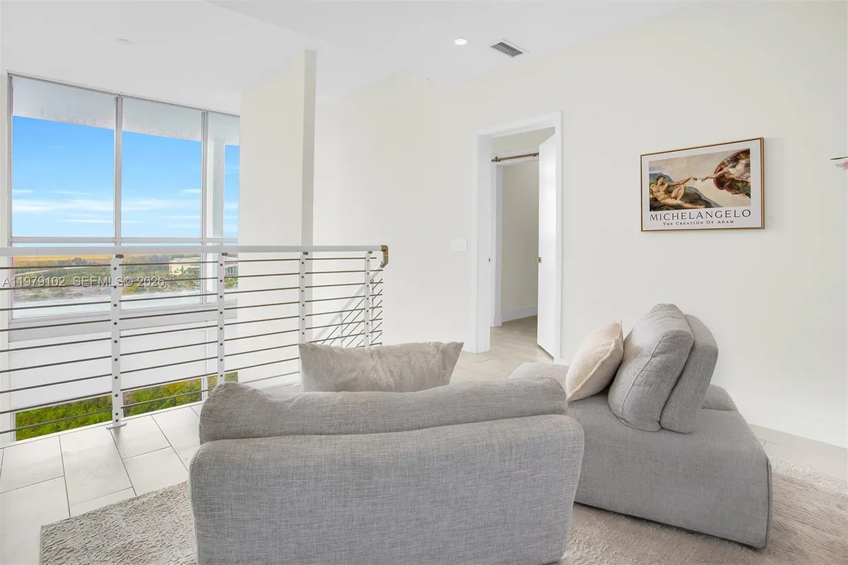 2000 Metropica Way, Sunrise FL 33323