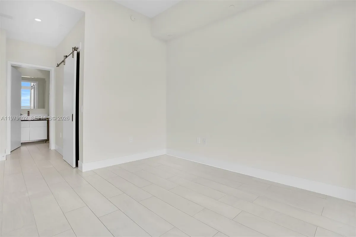 2000 Metropica Way, Sunrise FL 33323