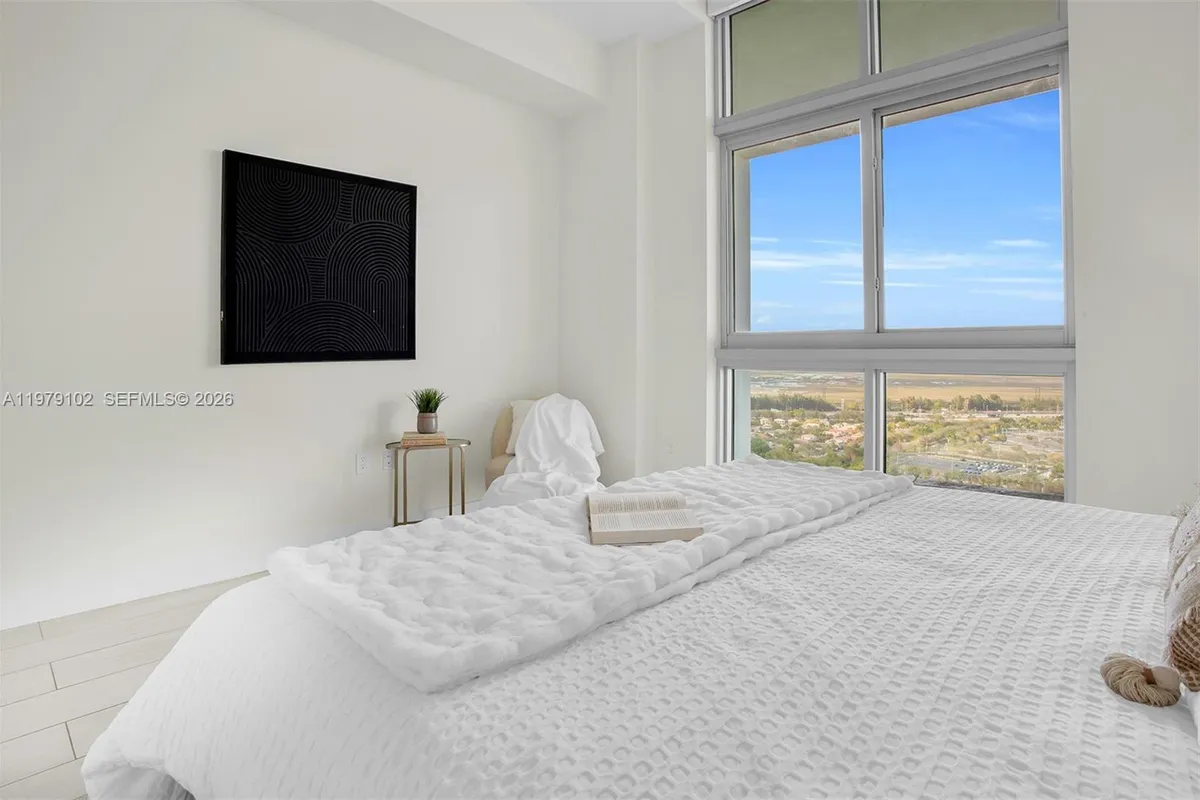 2000 Metropica Way, Sunrise FL 33323