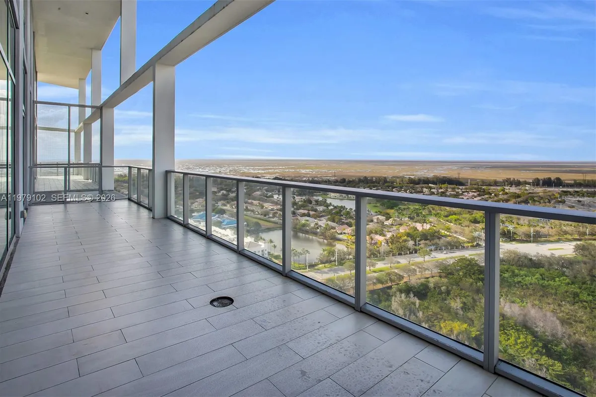 2000 Metropica Way, Sunrise FL 33323