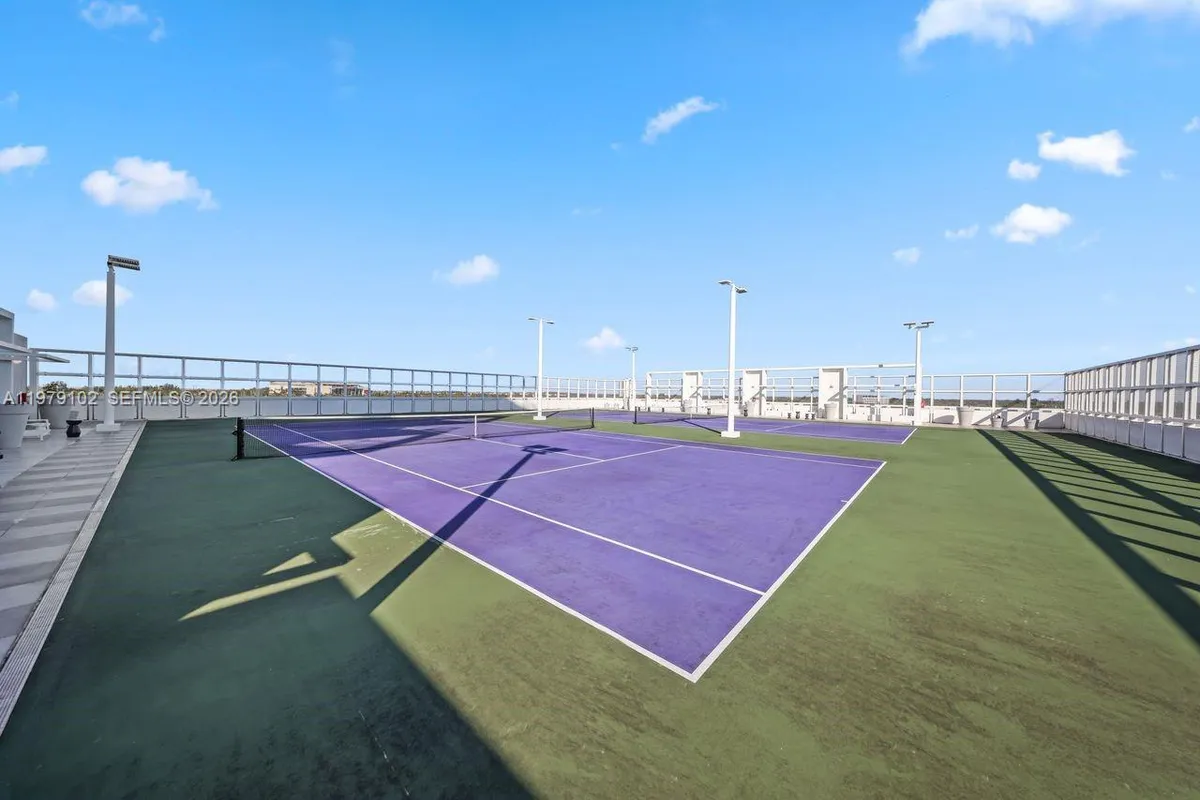 2000 Metropica Way, Sunrise FL 33323