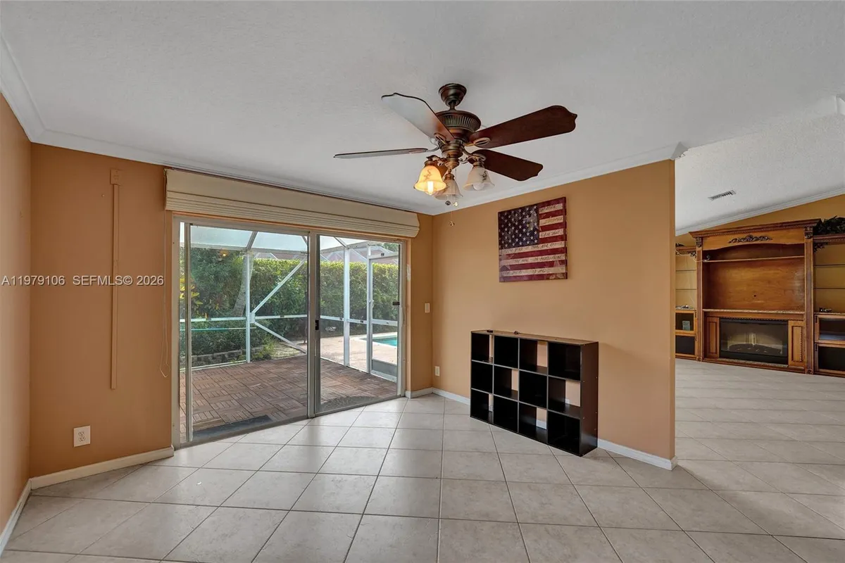 4242 NW 66th St, Coconut Creek FL 33073