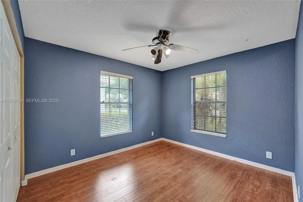 4242 NW 66th St, Coconut Creek FL 33073