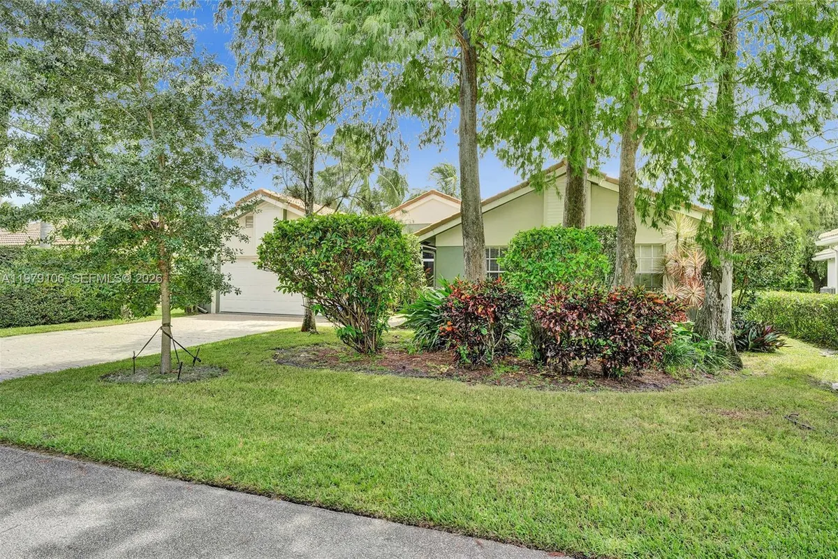 4242 NW 66th St, Coconut Creek FL 33073