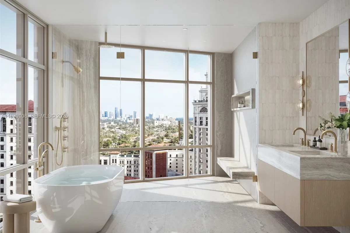 3000 Ponce De Leon # 506, Coral Gables FL 33134