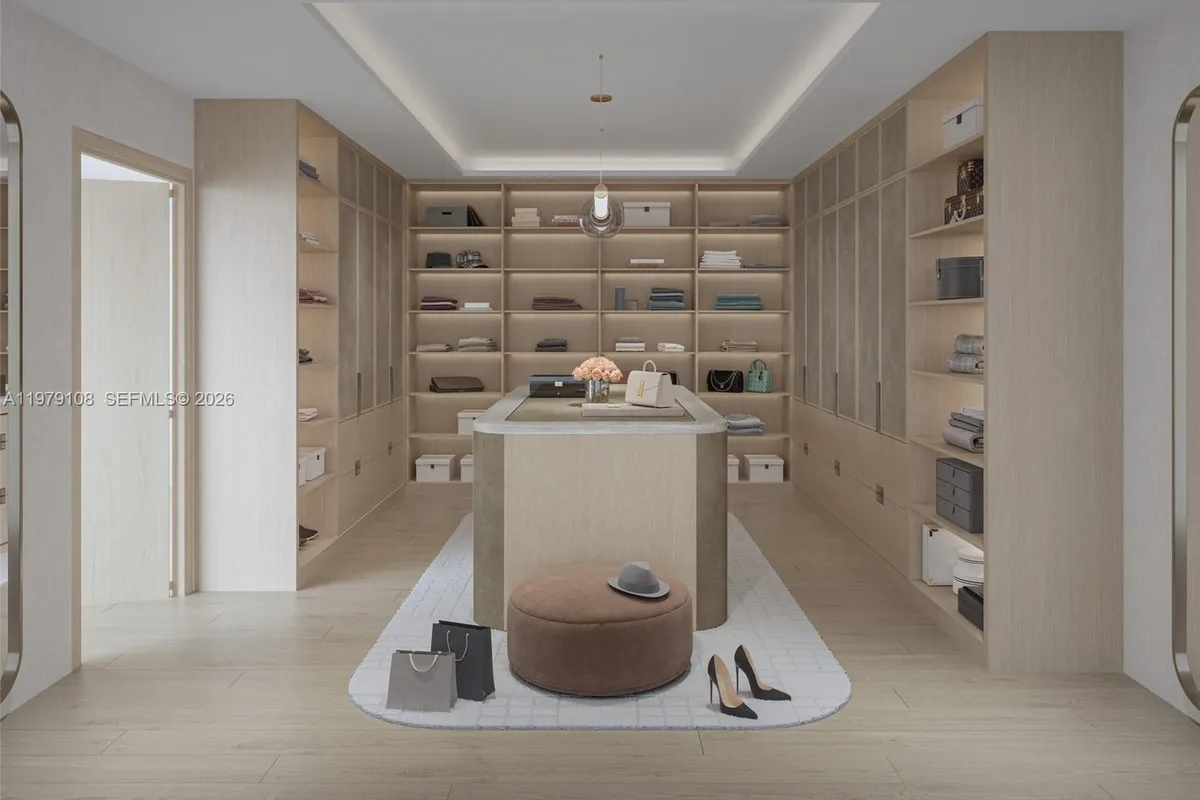 3000 Ponce De Leon # 506, Coral Gables FL 33134