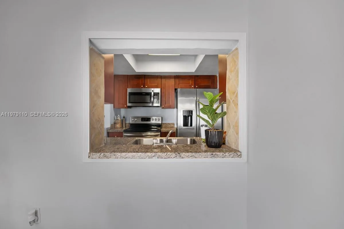 2286 NW 81st Ave, Sunrise FL 33322