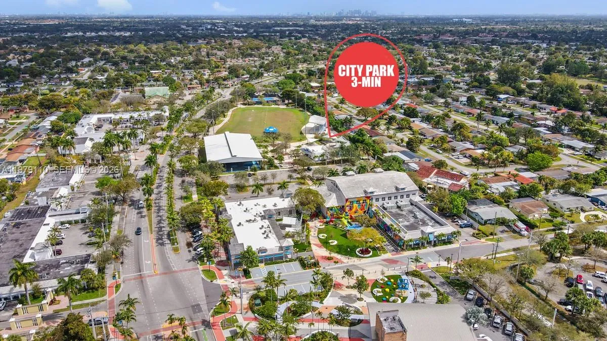 2286 NW 81st Ave, Sunrise FL 33322