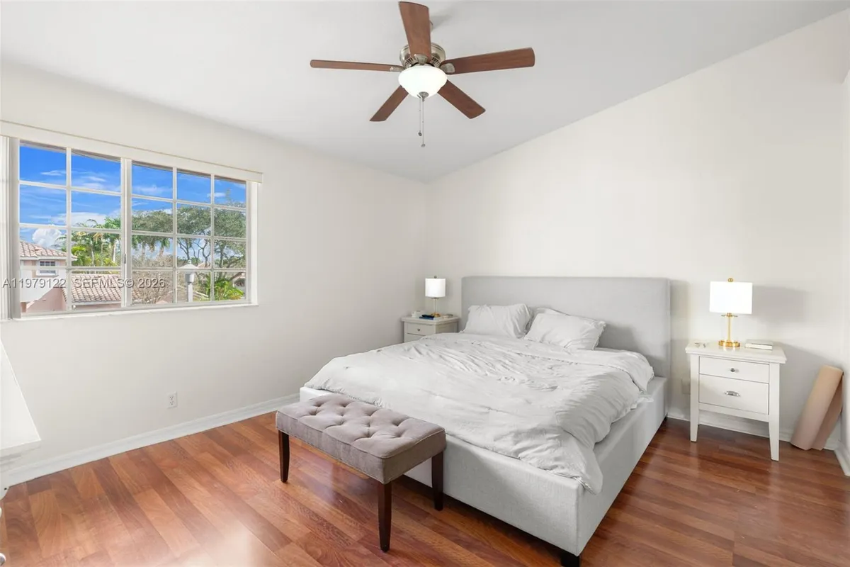 3811 NW 91st Ter, Sunrise FL 33351