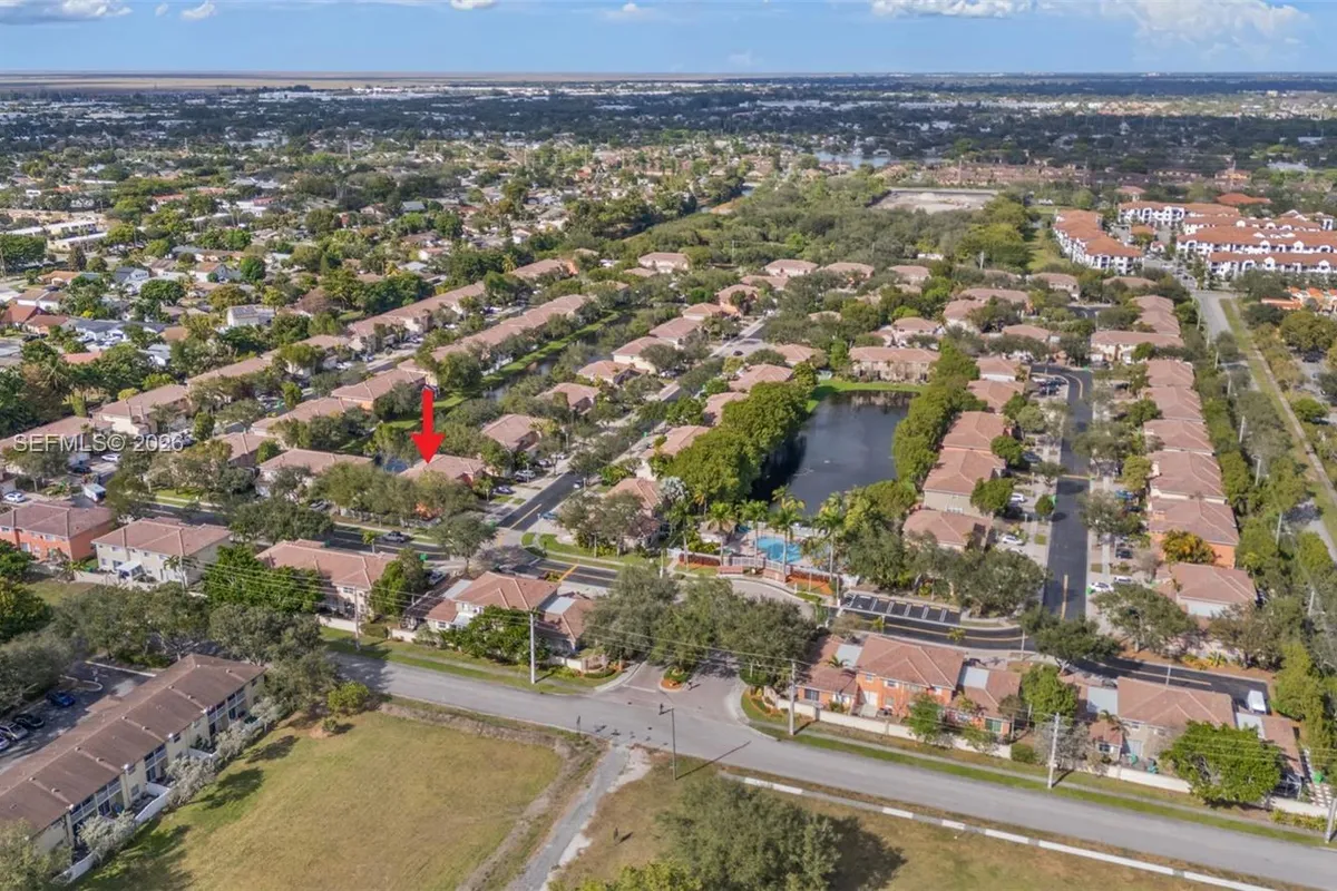 3811 NW 91st Ter, Sunrise FL 33351