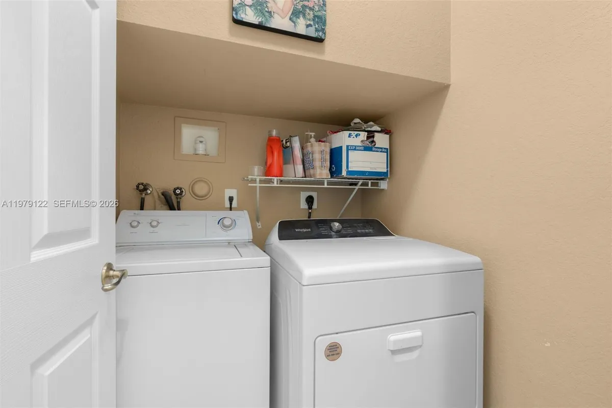 3811 NW 91st Ter, Sunrise FL 33351