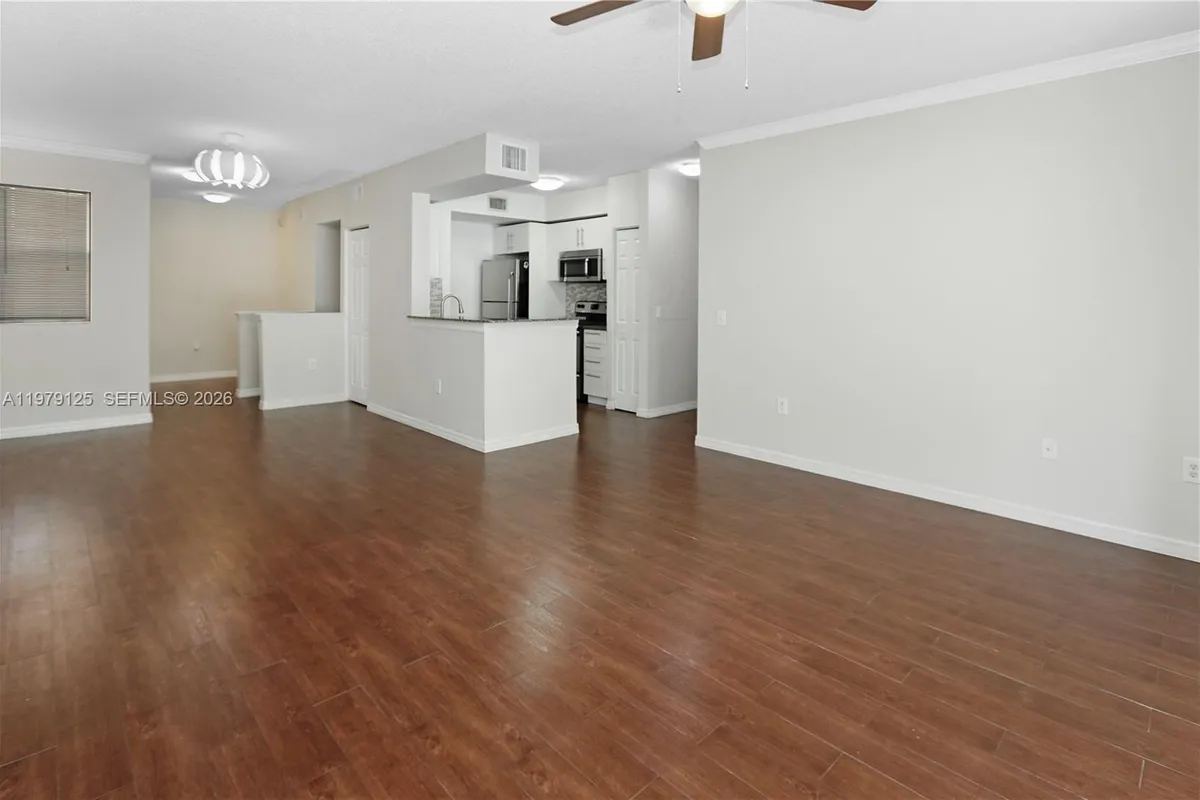 2442 Centergate Dr # 202, Miramar FL 33025