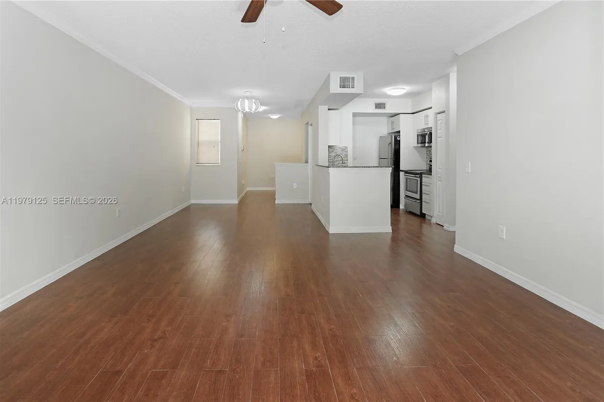 2442 Centergate Dr # 202, Miramar FL 33025