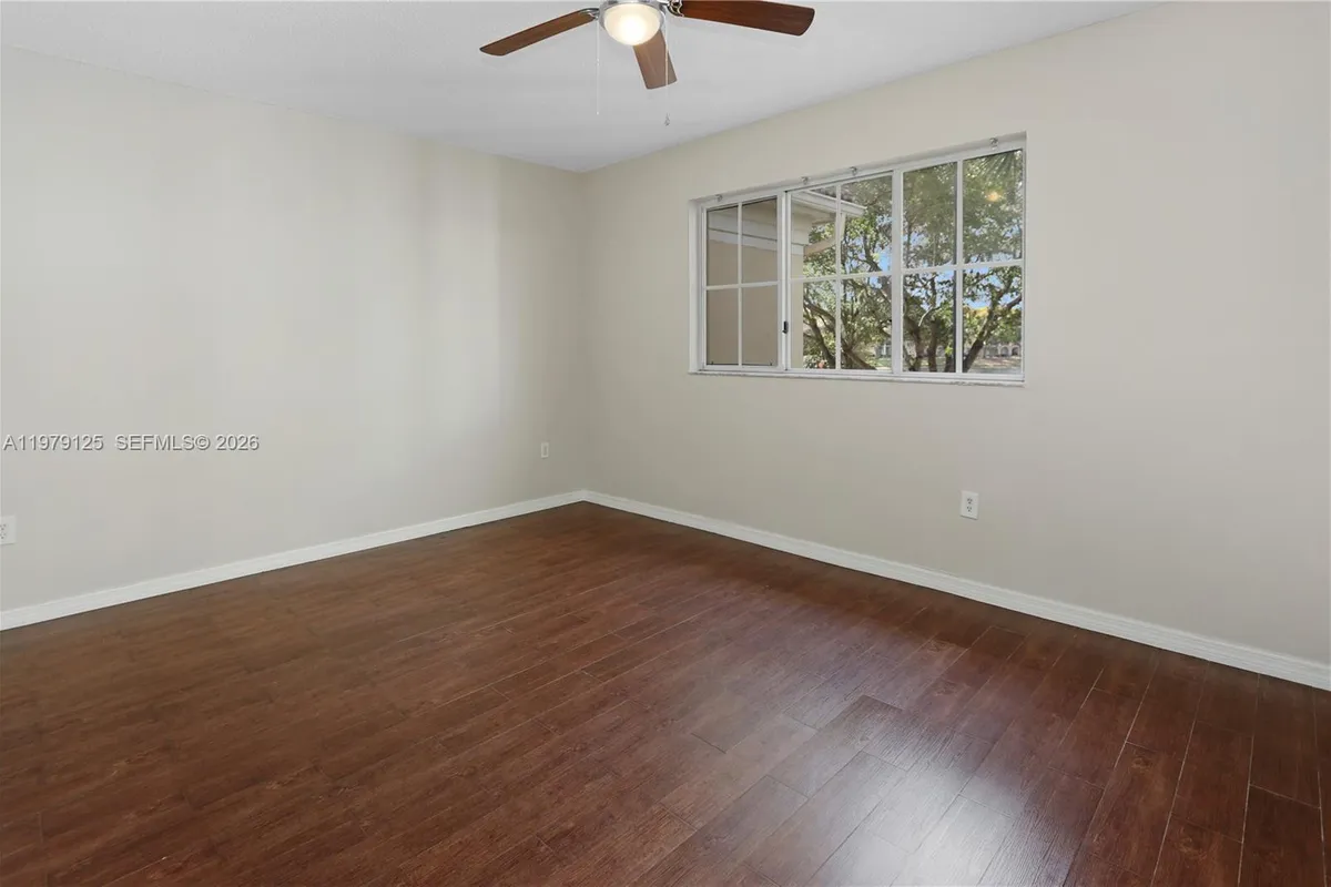 2442 Centergate Dr # 202, Miramar FL 33025