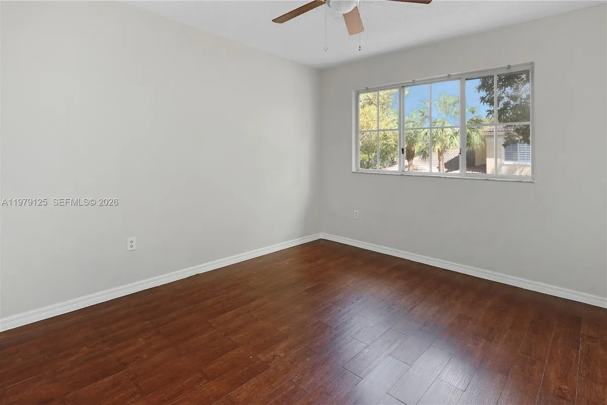 2442 Centergate Dr # 202, Miramar FL 33025