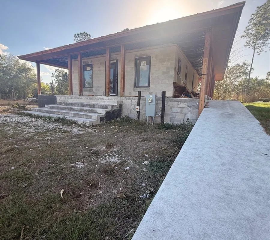 680 S orange, Clewiston FL 33440