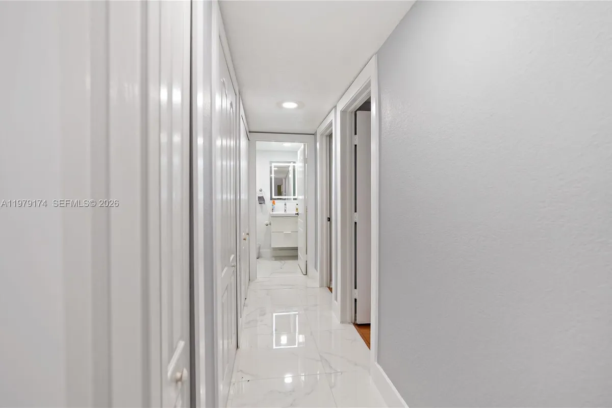 9046 NW 121st Ter # 90, Hialeah Gardens FL 33018