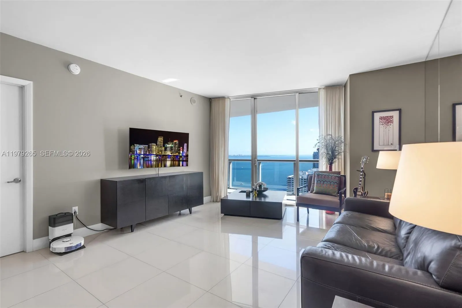 495 Brickell Ave # 2909, Miami FL 33131