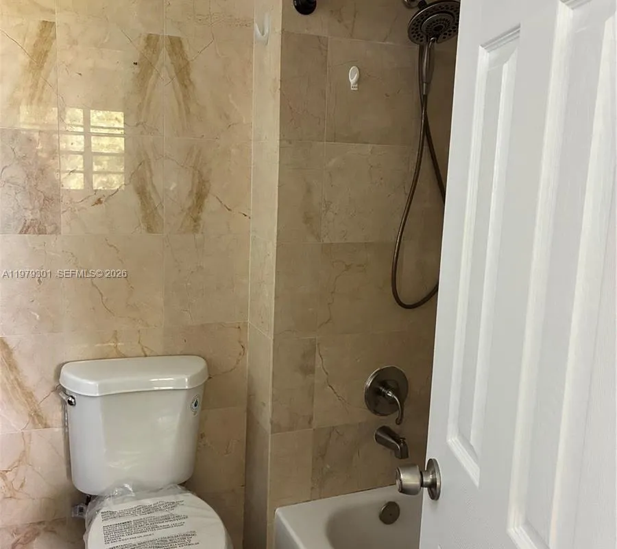 609 S State Road 7 # 2C, Margate FL 33068