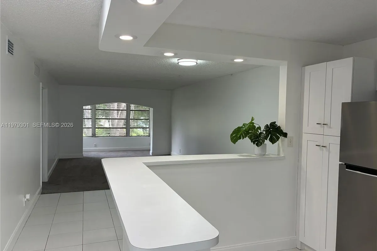 609 S State Road 7 # 2C, Margate FL 33068