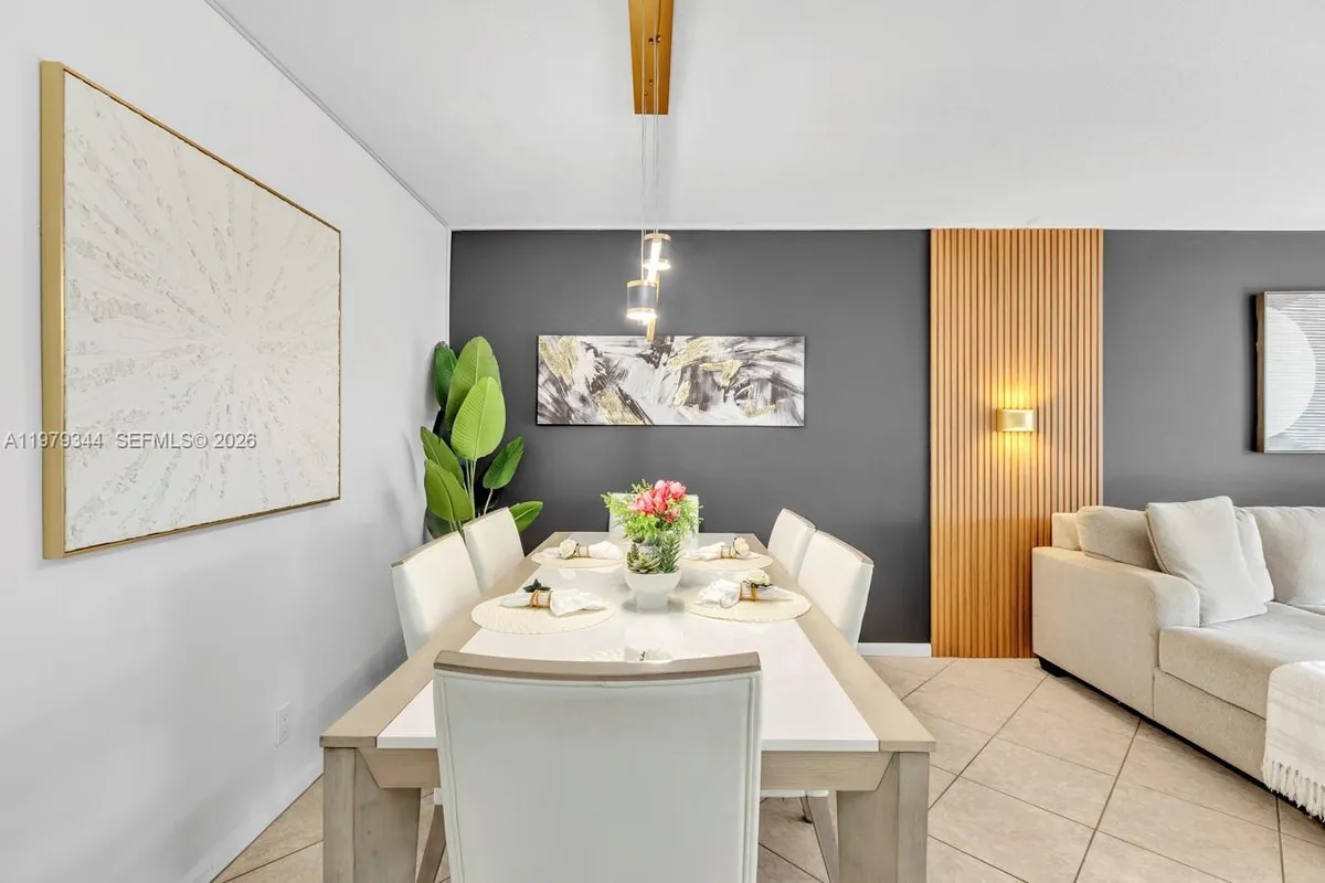 4550 NW 18th Ave # 206, Deerfield Beach FL 33064