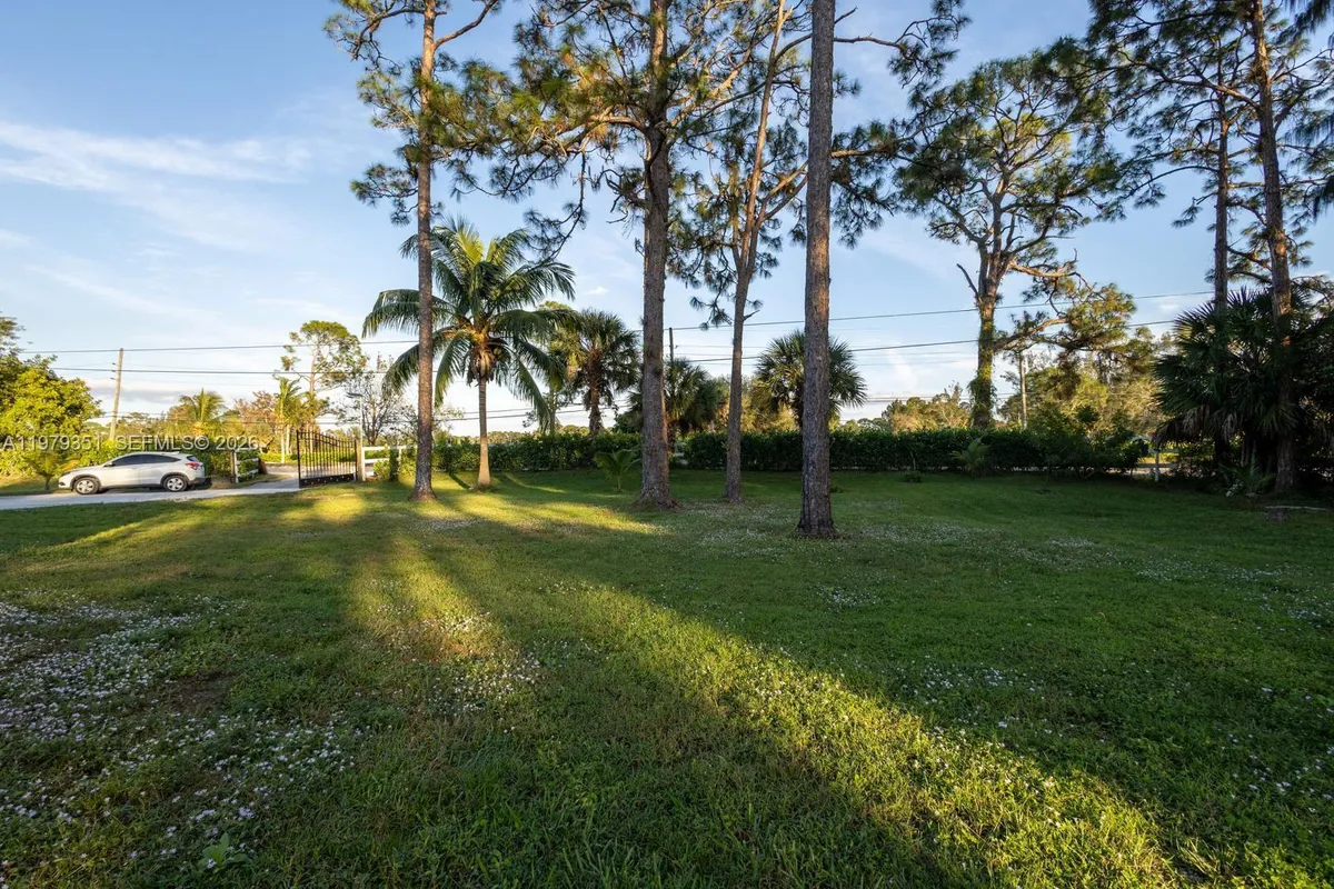 1181 W C Rd, Loxahatchee FL 33470