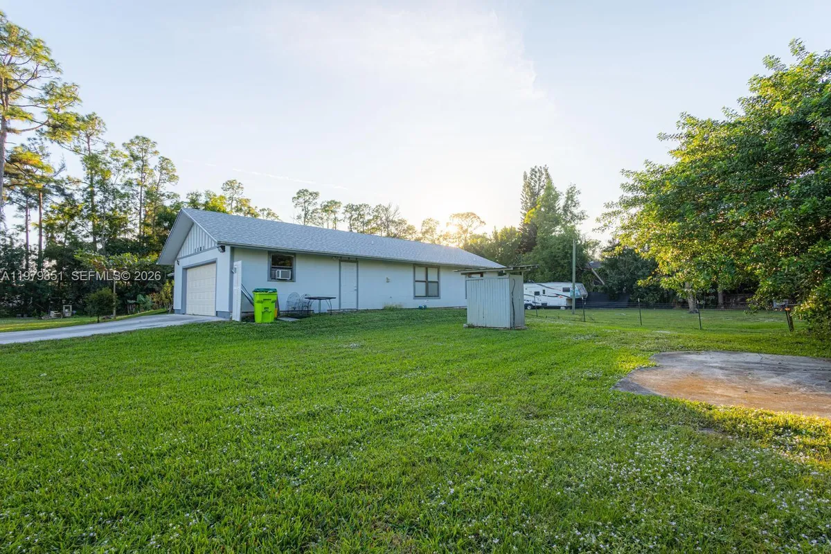 1181 W C Rd, Loxahatchee FL 33470