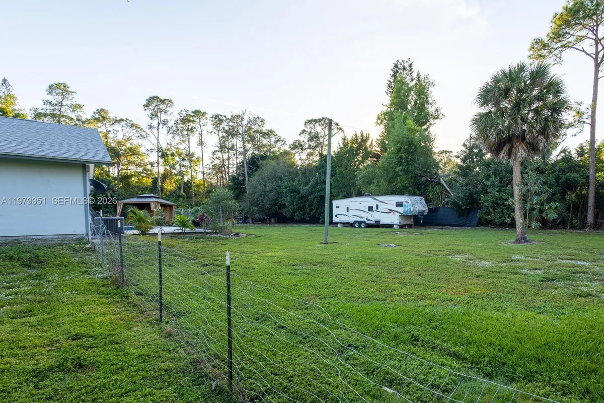1181 W C Rd, Loxahatchee FL 33470