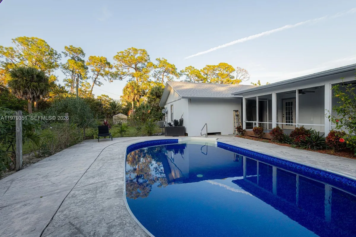 1181 W C Rd, Loxahatchee FL 33470