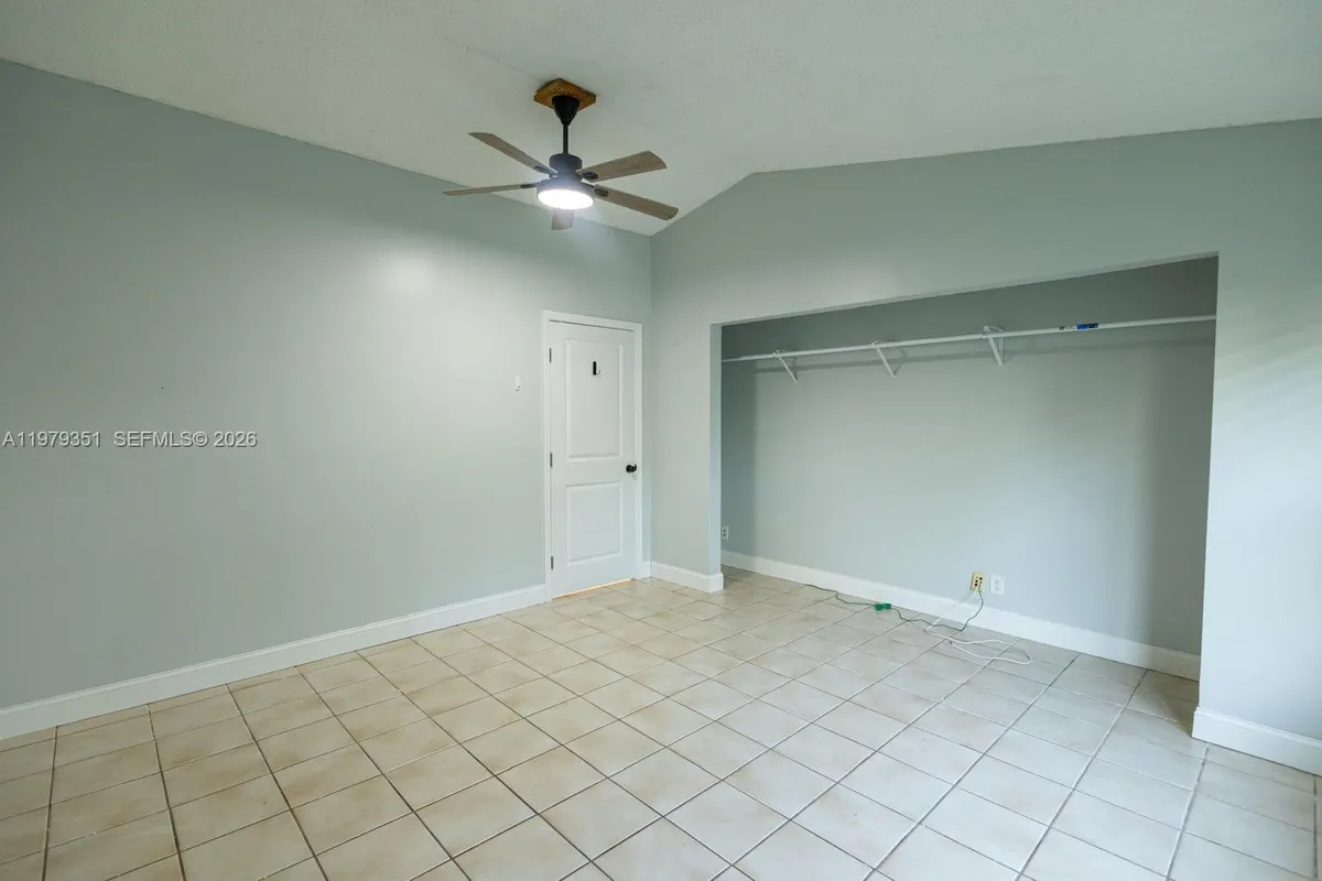 1181 W C Rd, Loxahatchee FL 33470