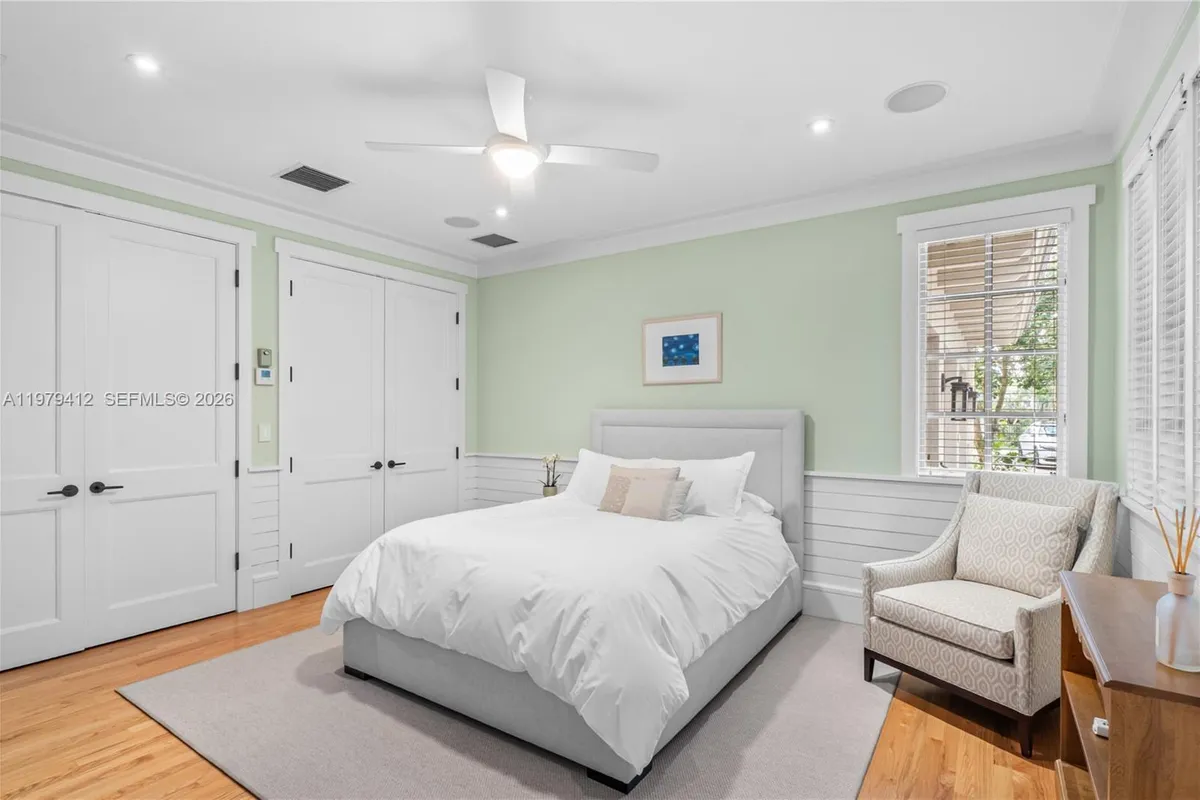 10225 Coral Creek Rd, Coral Gables FL 33156