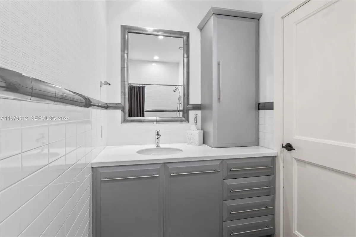 10225 Coral Creek Rd, Coral Gables FL 33156