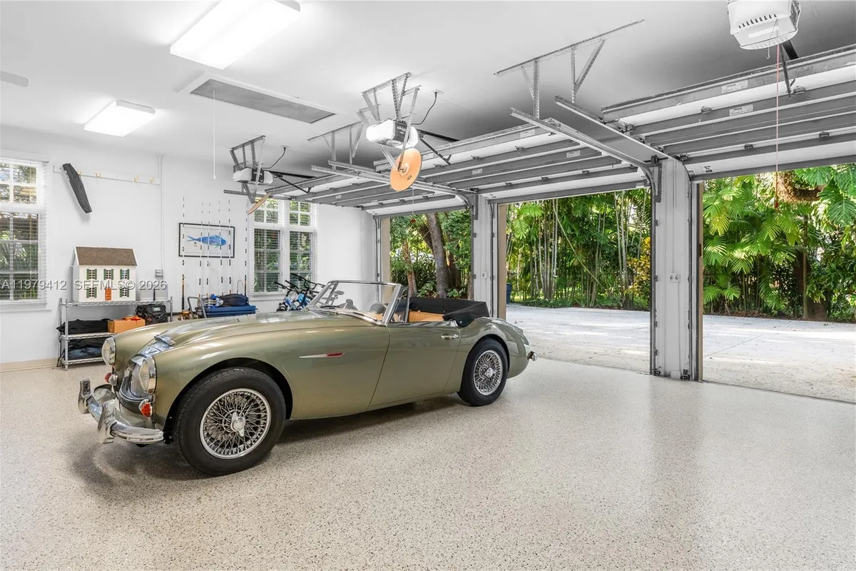 10225 Coral Creek Rd, Coral Gables FL 33156